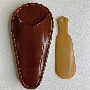 Vintage Brown Leather Shoe Shine Polish Brush Buffer With Shoe Horn Kit 5.75"
